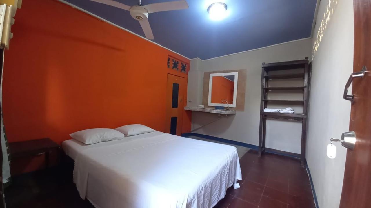 Hostel Esperanza ซานฮวนเดลซูร์ ภายนอก รูปภาพ